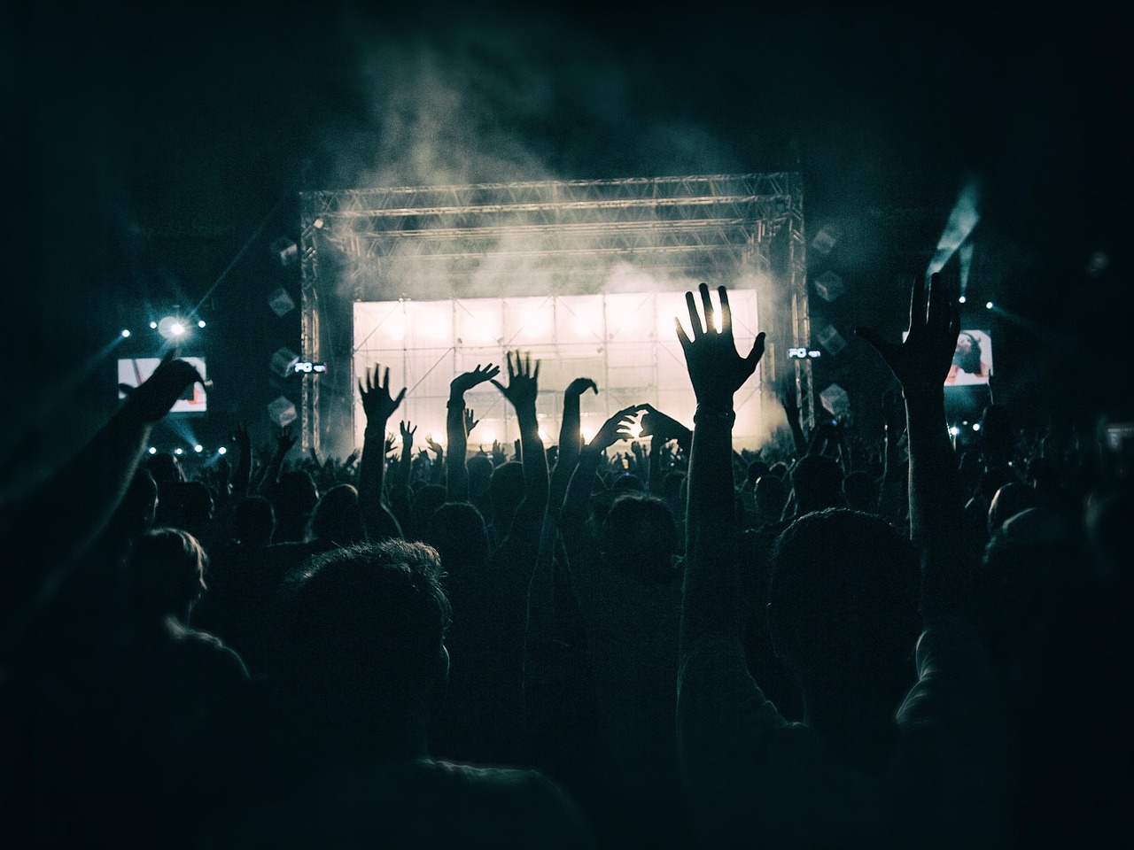 3 Reasons behind the popularity of live casino platforms