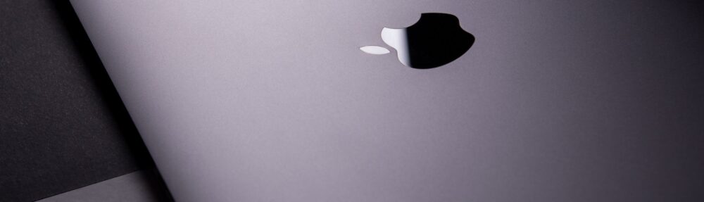 Apple MacBook Pro vs Microsoft Surface Laptop